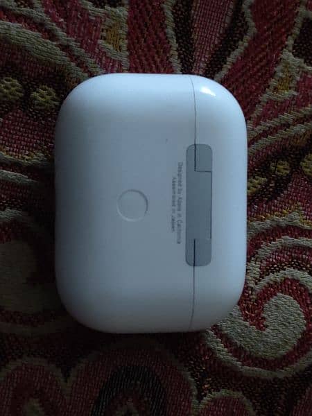 Apple airpods bilkul new and anda peace urgent sale 1