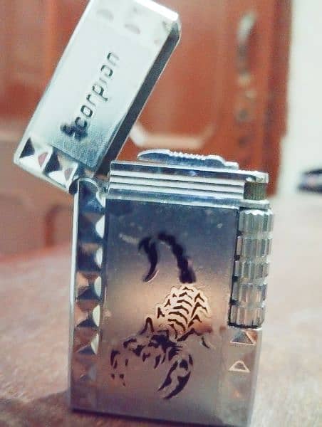 scorpion stainless steel Zippo lighter 1