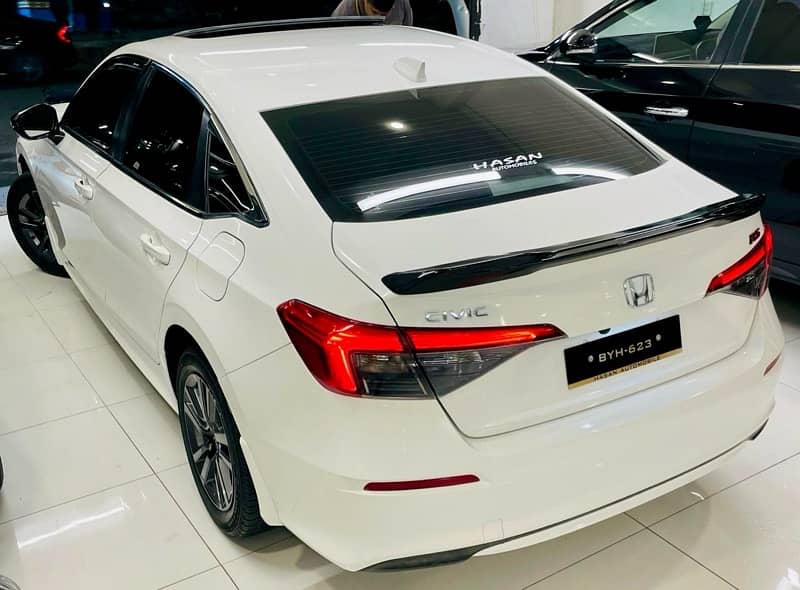 Honda Civic Oriel 2022/2023 FIRST OWNER B2B ORIGINAL 5