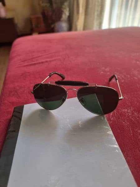 Sunglasses. 3