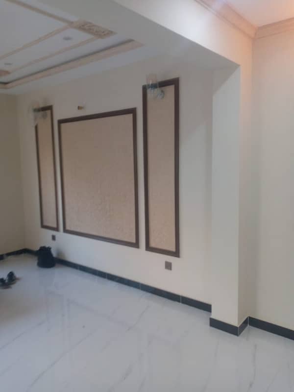 5 MARLA UPPER PORTION AVAILABLE FOR RENT IN DHA RAHBAR LAHORE 11