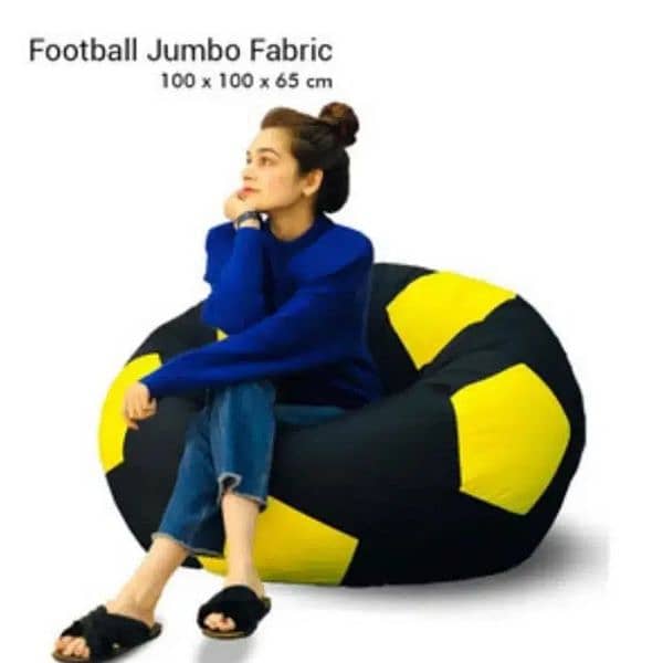 XL SIZE FOOTBALL BEAN BAG SEAT 1