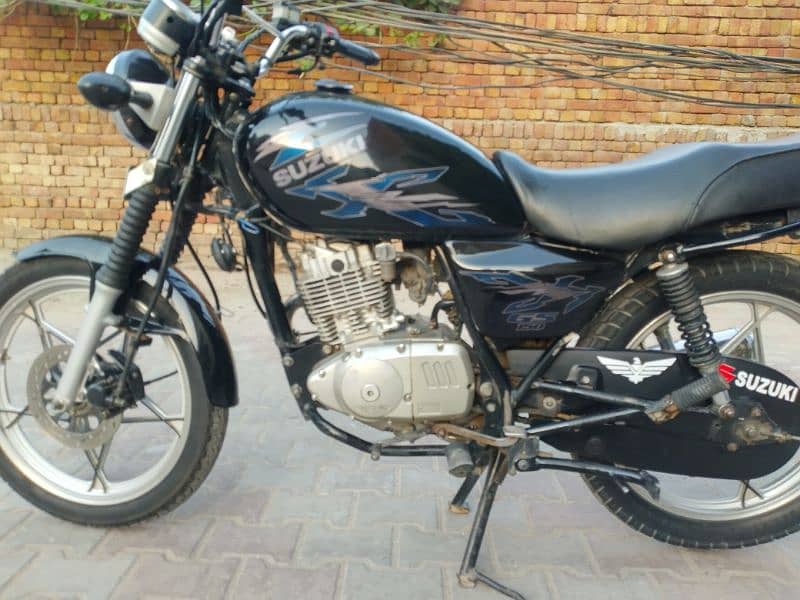 Suzuki GS 150 Special edition 2