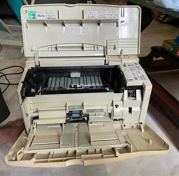 hp Laserjet 4100 2