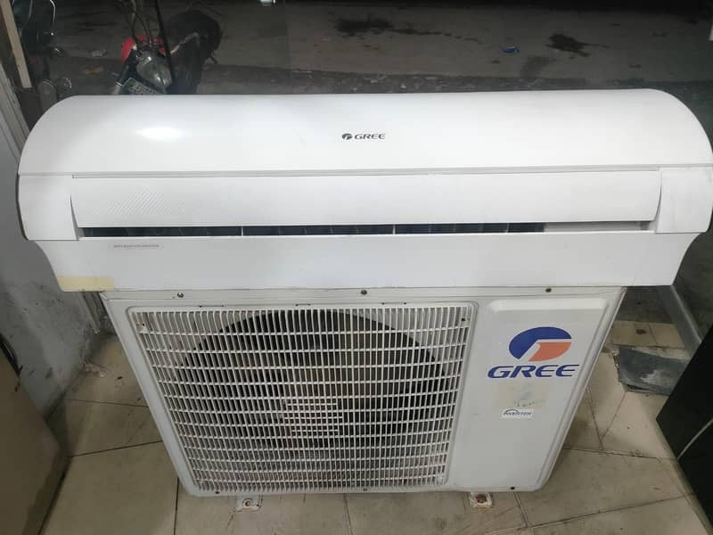 Gree Fairy 1.5 ton ACc Dc inverter (0306=4462/443) GF01 lavish sett 2