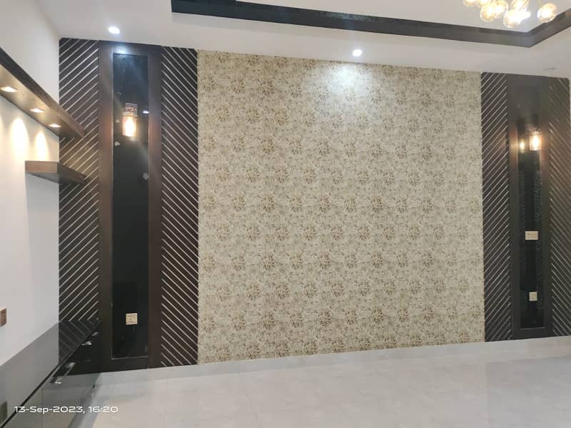 10 Marla Brand New Luxury Lavish House For Sale In Bahria Town Lahore. 6