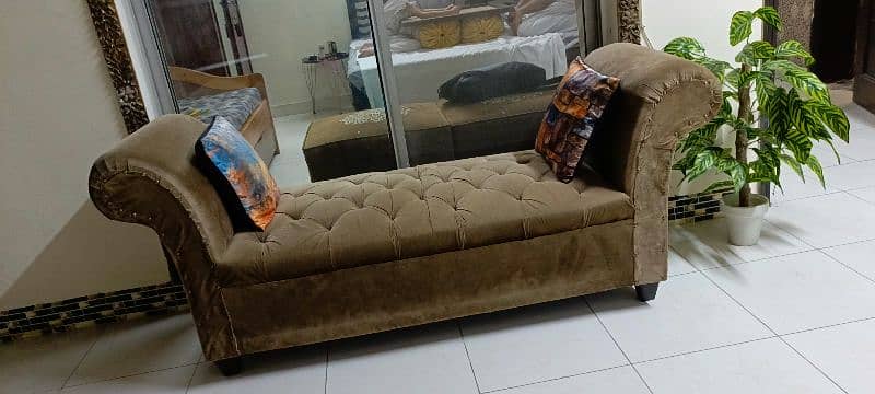sale of seater 1