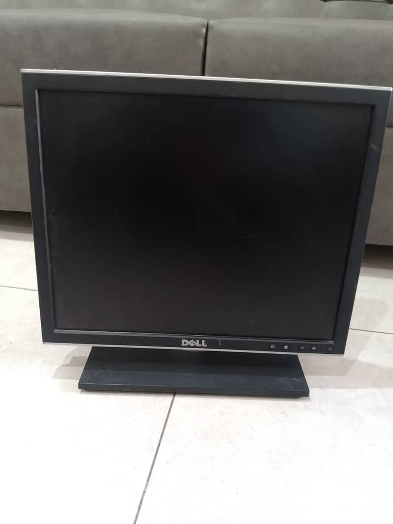 17' LCD Dell or Nec 1