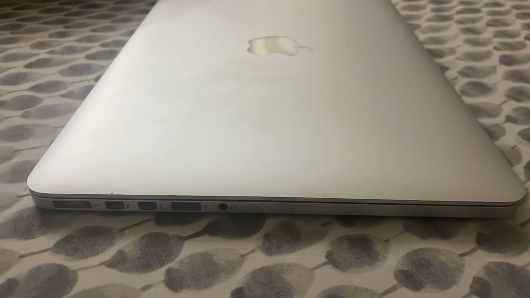 MacBook Pro (2015) 11