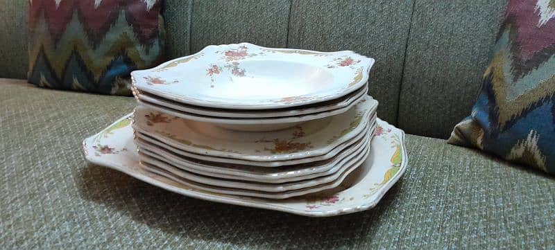 100 years old Antique 1928 Royal Winton Grimwades BEDFORD plates 4