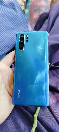 Huawei p30 pro mobil full ok ha sarf sacrn ma tora kark ha