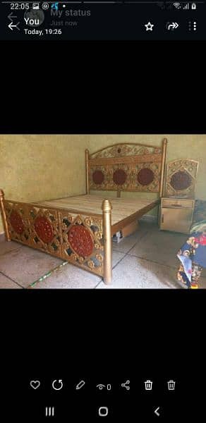 iron bed with one side table 1