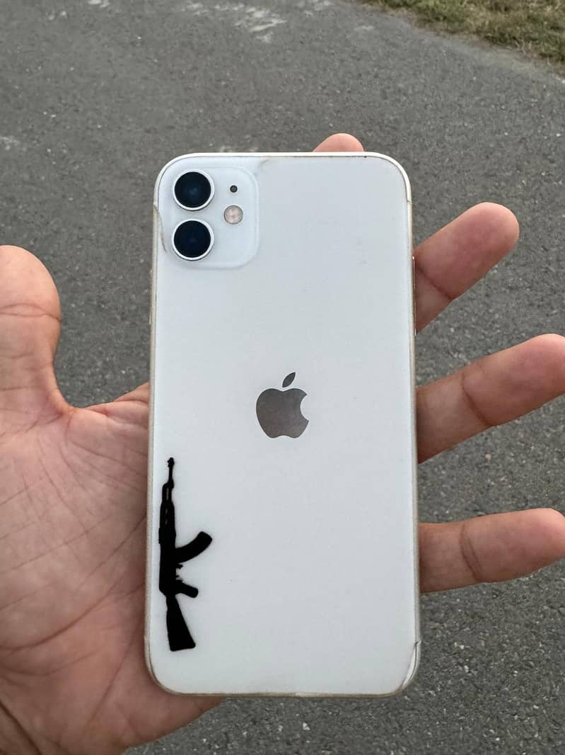 IPHONE 11 PTA APPROVED with box (urgently sale) 6
