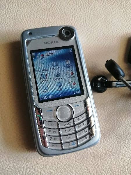 Nokia 6680 Vintage Classic 0