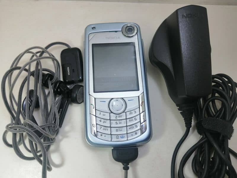 Nokia 6680 Vintage Classic 15