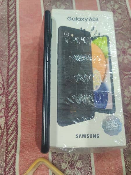Samsung Galaxy A03. . . . 4/64 gb 3