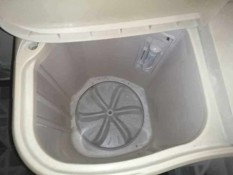 Haier Washing machine 6