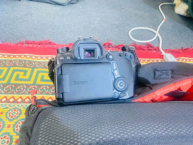 Canon 70D For Sale 4