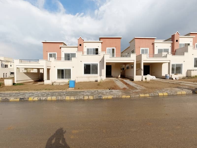 Highly-coveted On Excellent Location 8 Marla House Is Available In DHA Valley For sale 1