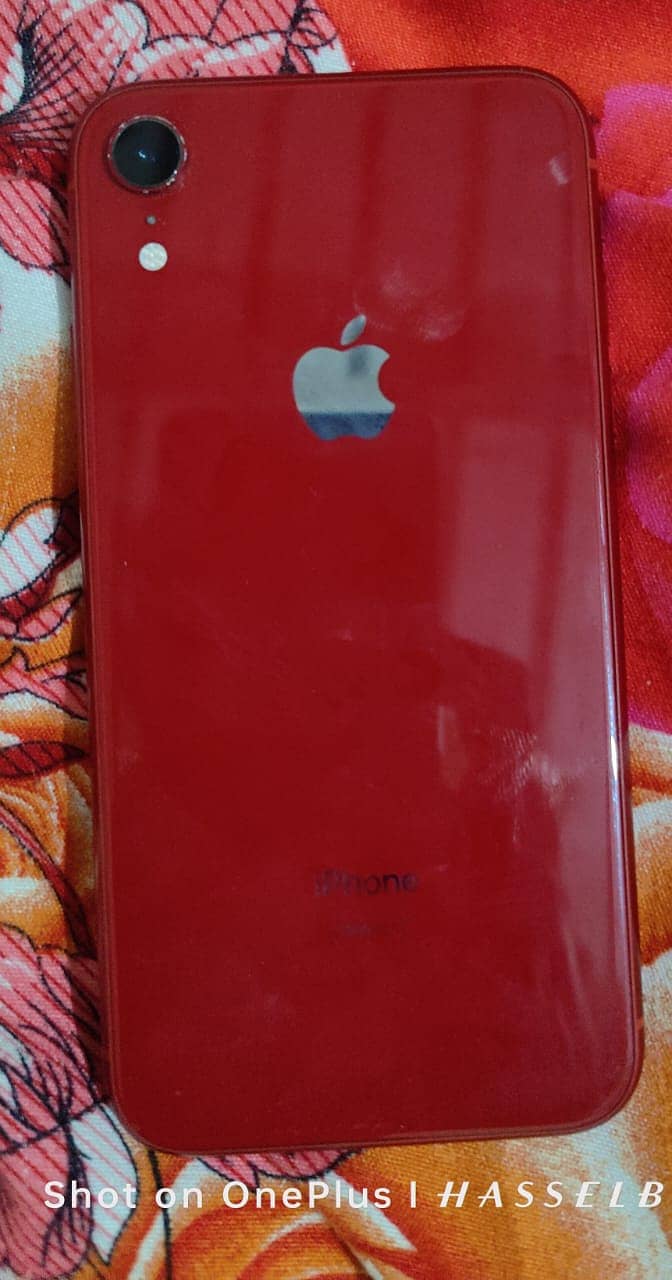 Iphone xr red 10by10 1