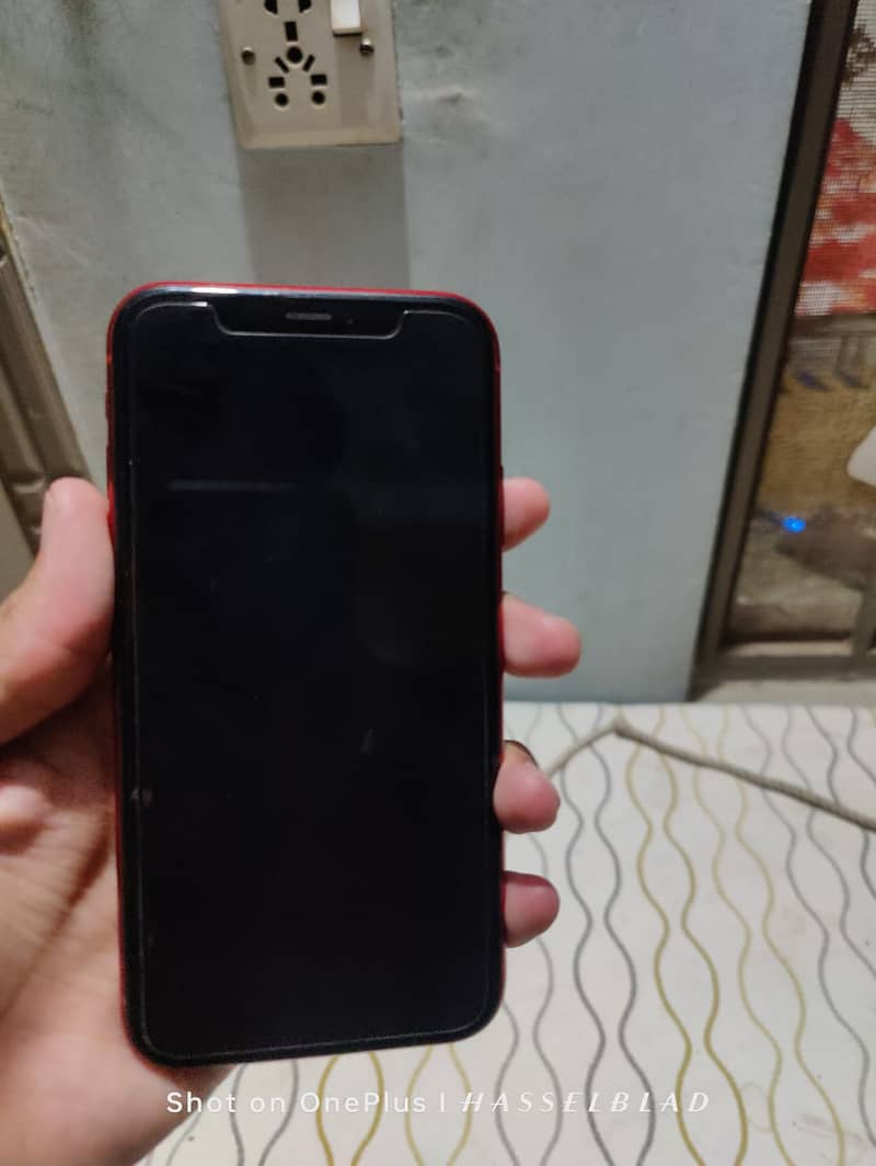 Iphone xr red 10by10 5