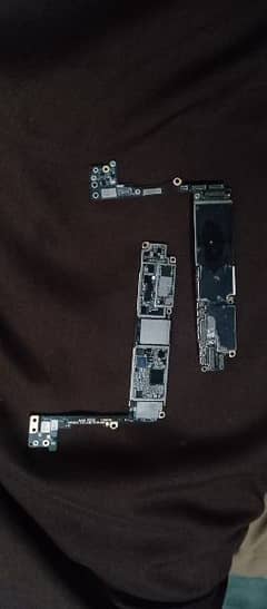 iphone 8 plus board