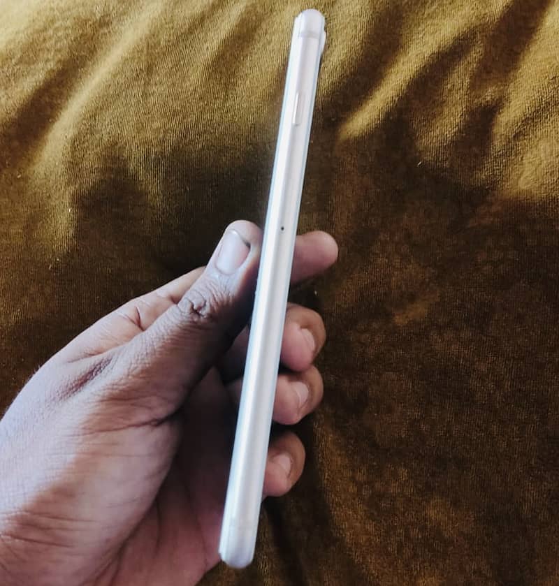 iPhone 8 plus PTA aprvd 4