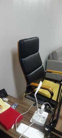 Executive Office Chair for Sale 0