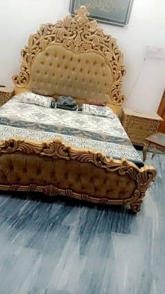 urgent sale home used  bed set