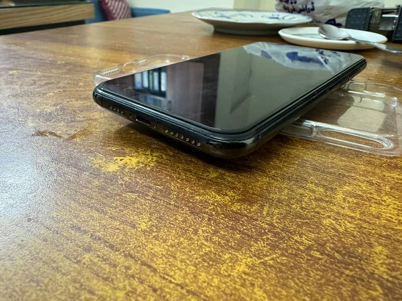 IPHONE XS MAX 256GB PTA Approved 6