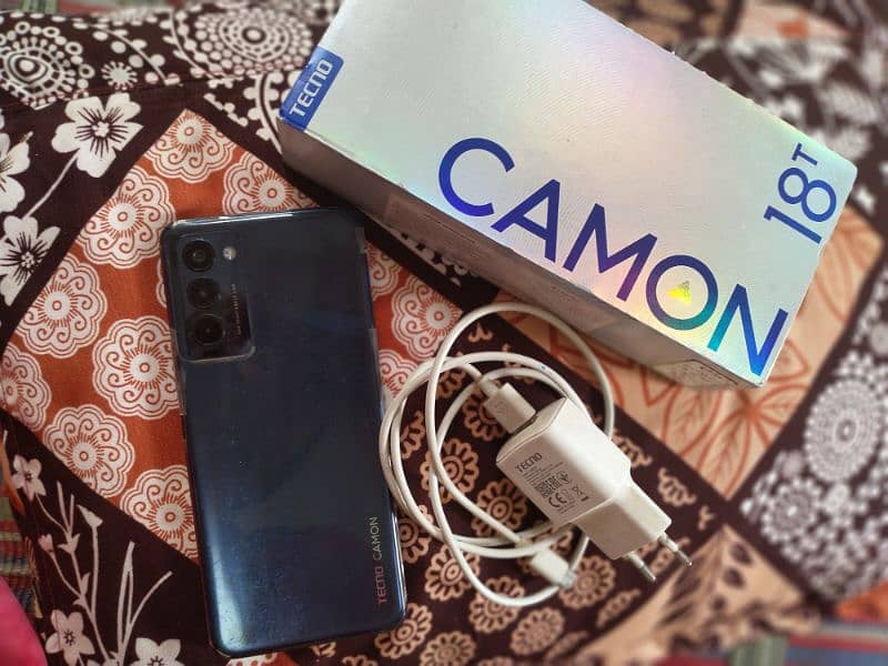 Tecno Camon 18t 0