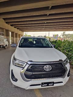 Toyota Hilux 2023 0