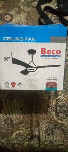 ceiling fan in new condition 56"