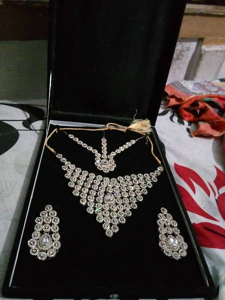 jewelry set 1