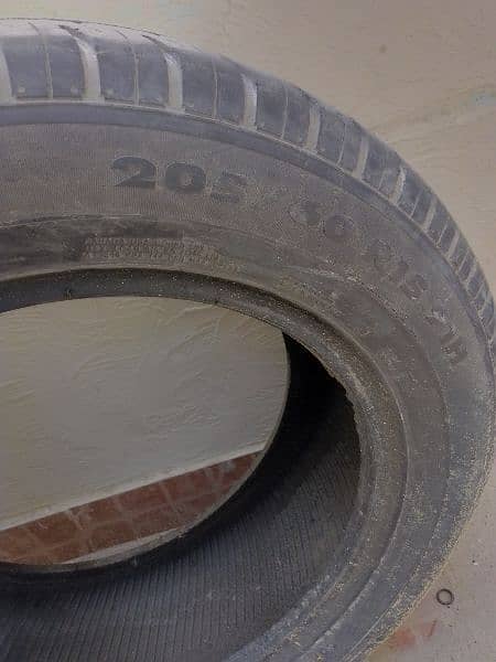Tyre Available Corolla 2