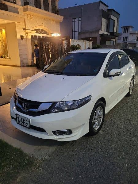 Honda City Aspire 1.5 prosmatec Brand New condition Car 1