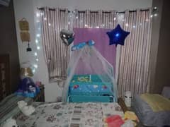 baby bed plus swing for sale 0