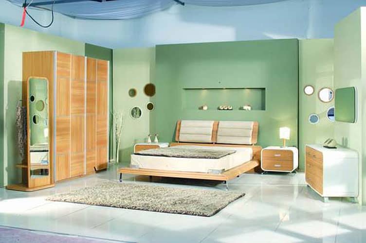 Furniture & Home Decor / Beds & Wardrobes / Beds 8