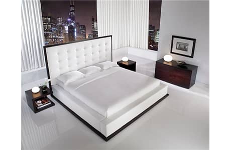 Furniture & Home Decor / Beds & Wardrobes / Beds 12