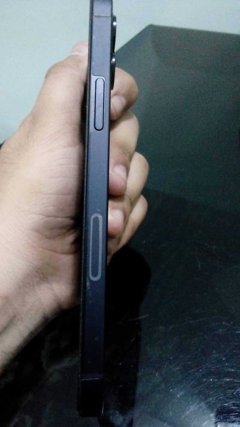 Iphone 12 Non-PTA Factory unlocked 2