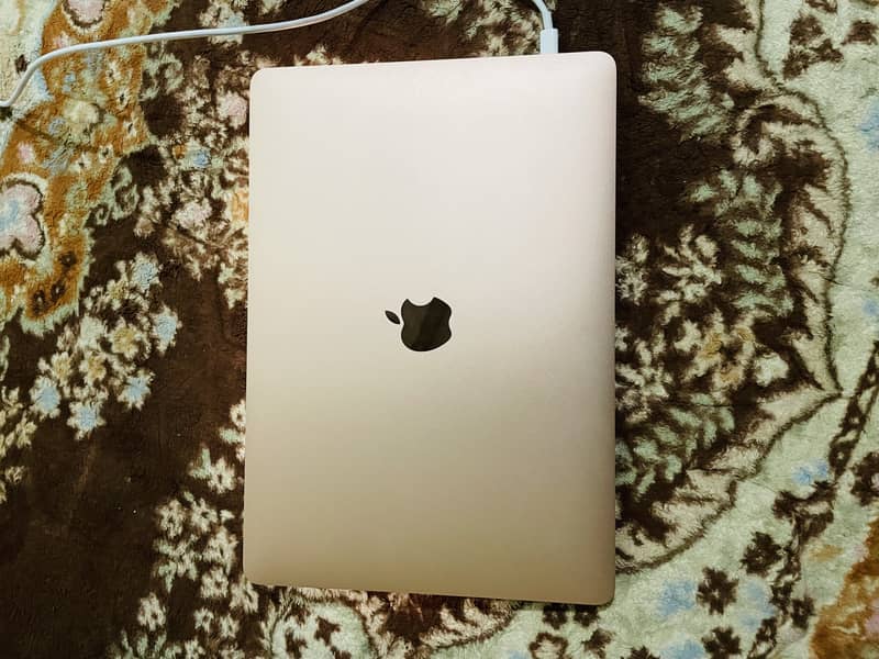 MacBook Air 2019 new arrival today fresh condition | 8 ram | 128 Rom | 6