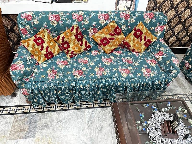 sofa set with center table 0