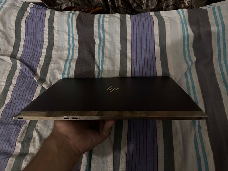 hp spectre notebook gold edition 2