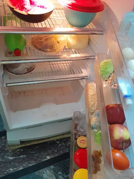 Dawalance refrigerator 3