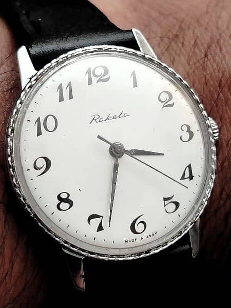 antique Raketa Vintage Russian USSR Watch Seiko 5 2