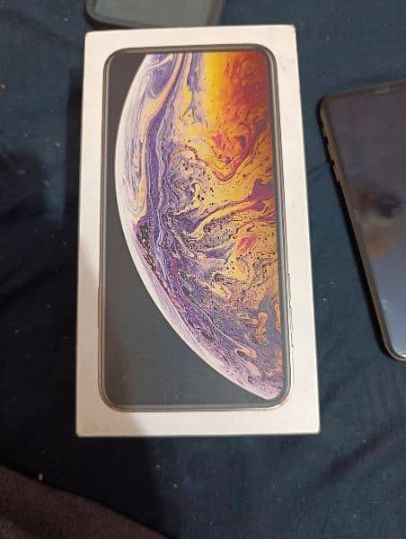 iPhone xsmax pta approved 64gb 1