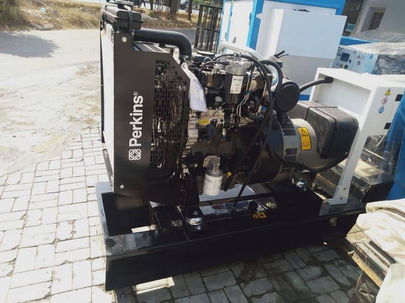 Energizer Gasoline Perkins UK Diesel Generators For Sale 4