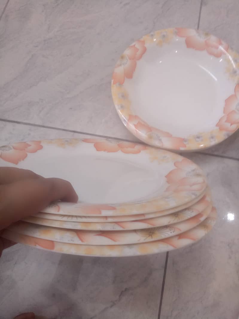 Dinner set 1