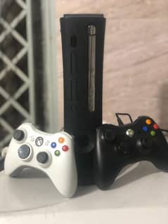 XBOX 360 jtag in a new condition all ok just plug and play