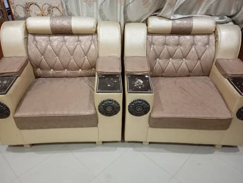 7 Seater Quality Sofa For SALE 3